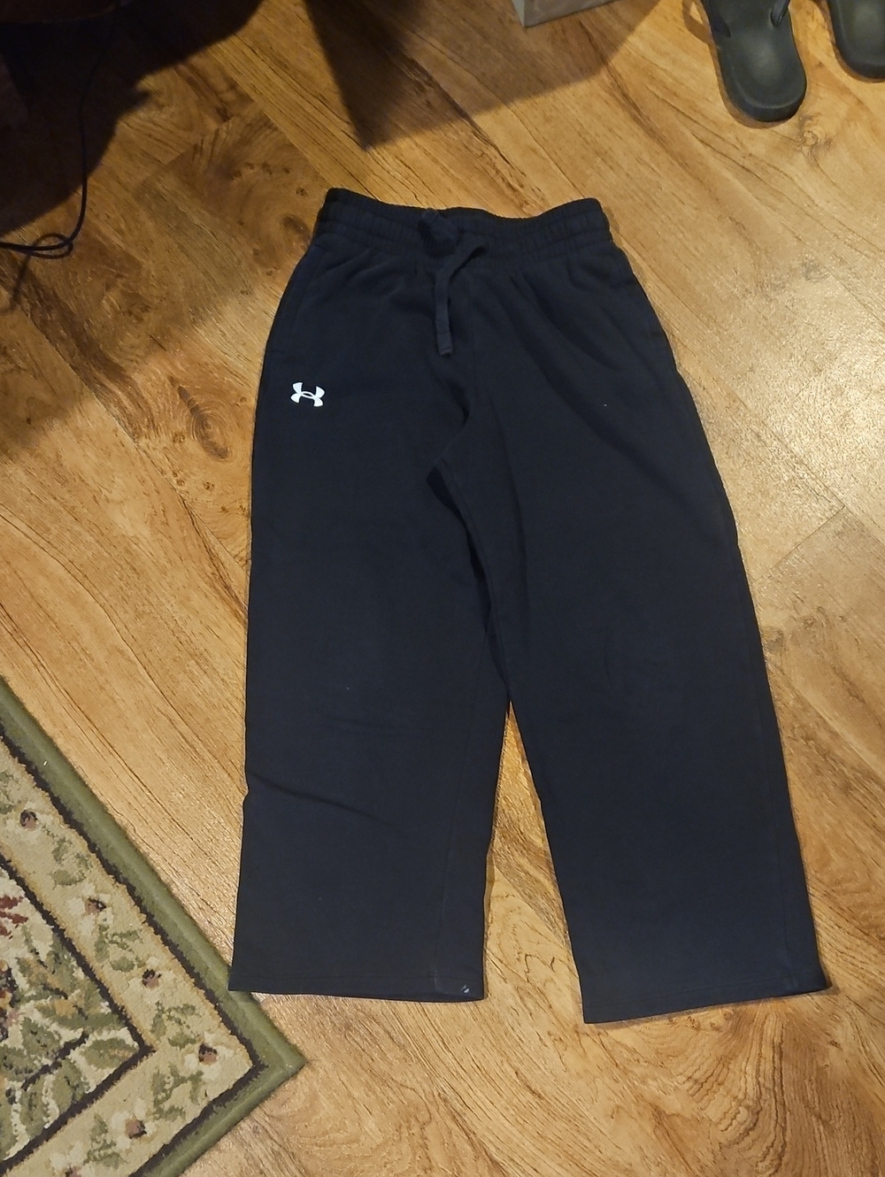 Girls Under Armour Black Sweat Pants Size YS